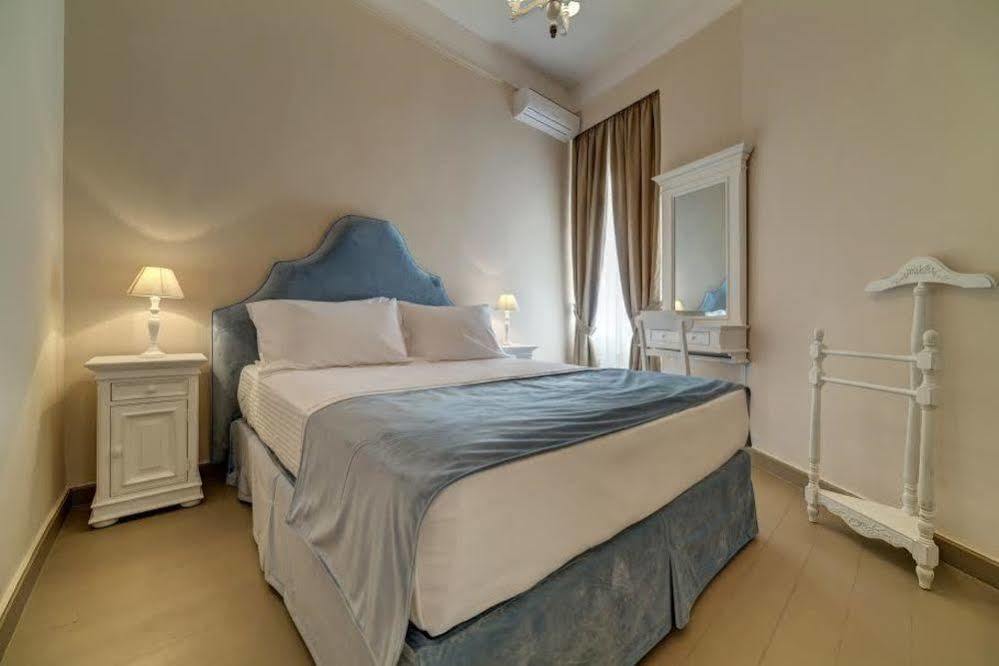 Home & Art Suites Athene Buitenkant foto
