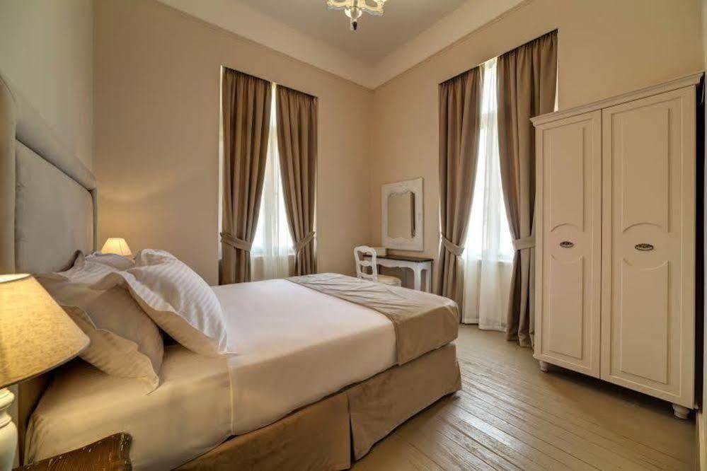 Home & Art Suites Athene Buitenkant foto